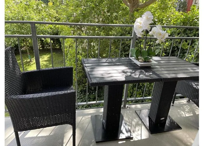 Apartment Schicke Im Gruenen Hinterhof