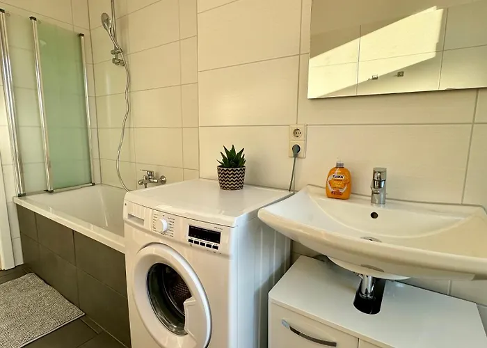 Schicke Im Gruenen Hinterhof Apartment *